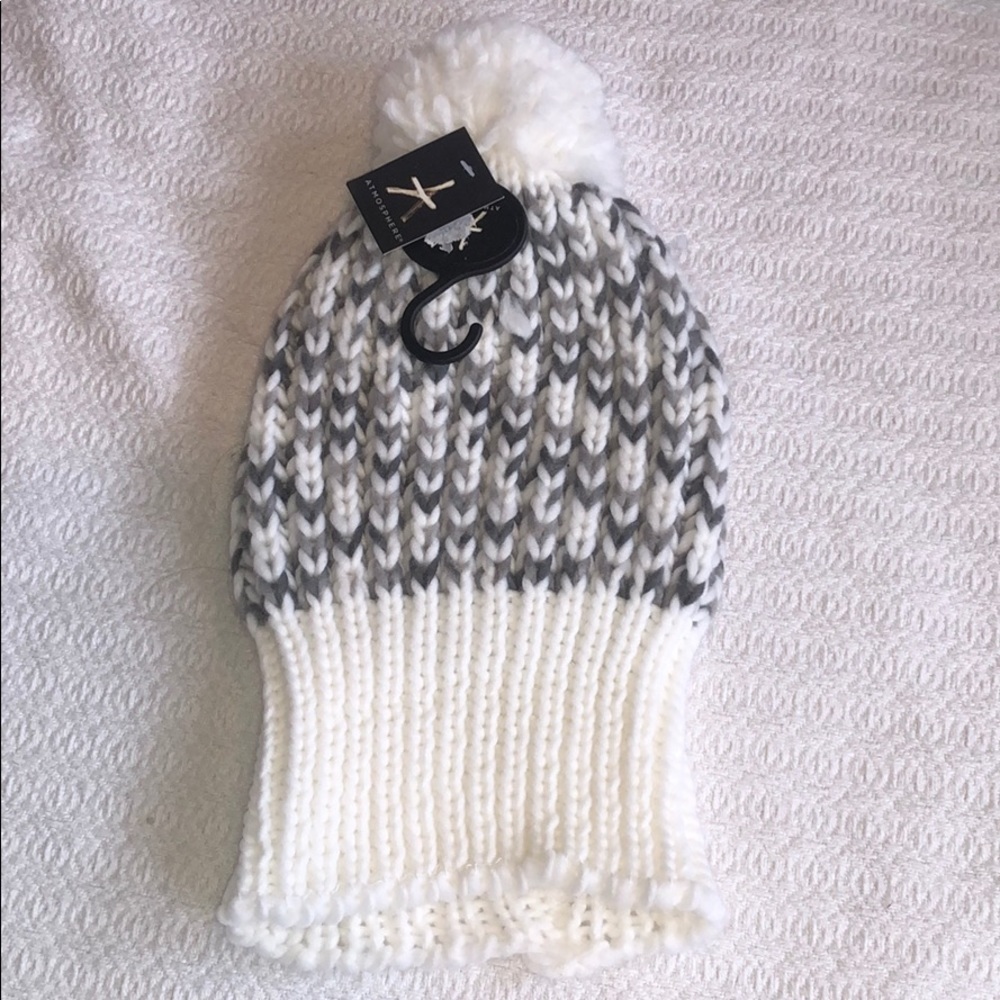 Atmosphere beanie